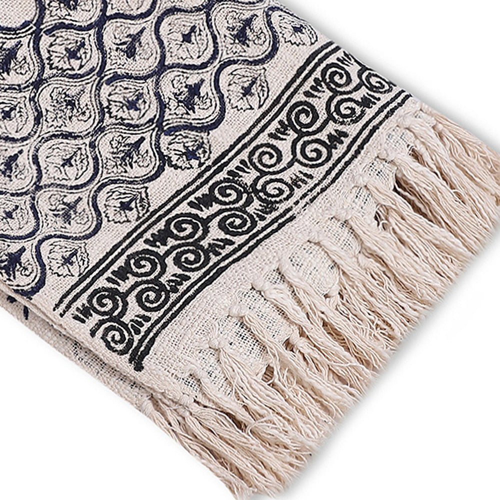 Cotton Throw Blanket 130 x 180 cm, Handcrafted Block Printed White & Black Cotton Throw with Tassel Edges, Soft Lightweight Sofa, Couch & Bed Cover, Breathable All-Season Home Décor