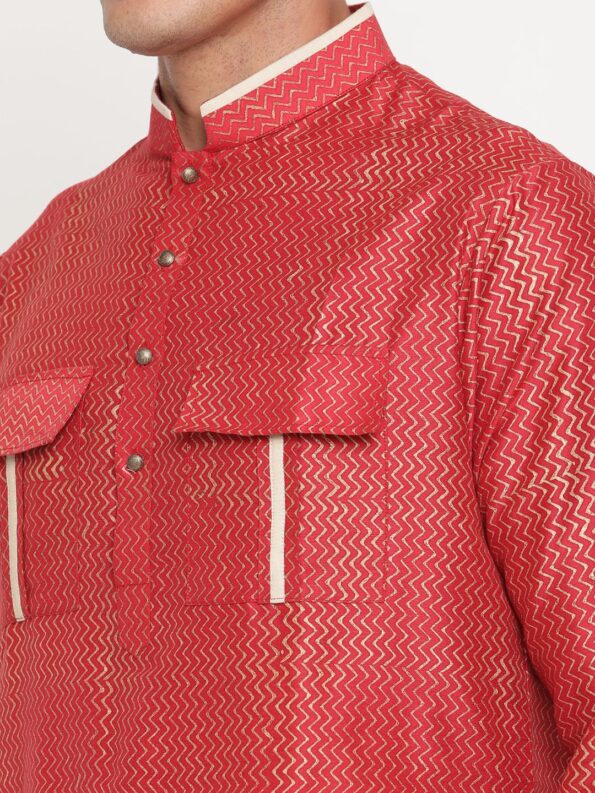 Red Stylish Kurta With cuff and pocket