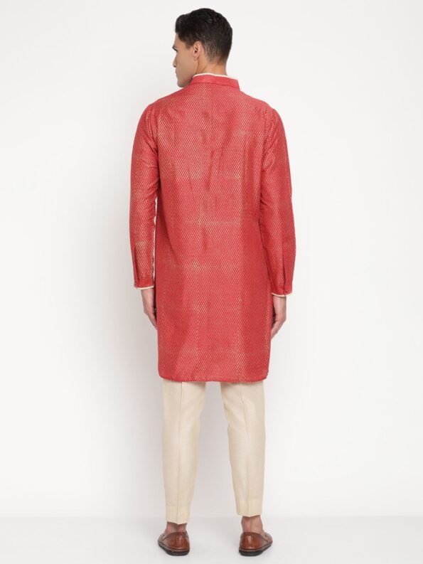 Red Stylish Kurta With cuff and pocket